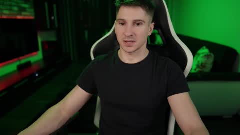 Dorian Reyes online show from February 14, 2025, 3:22 am