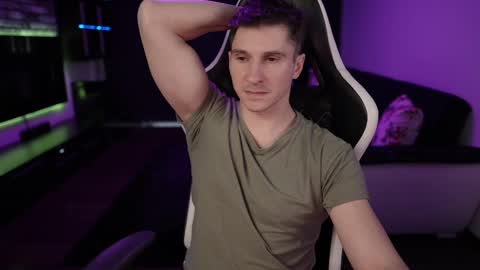 Dorian Reyes online show from February 23, 2025, 5:34 am