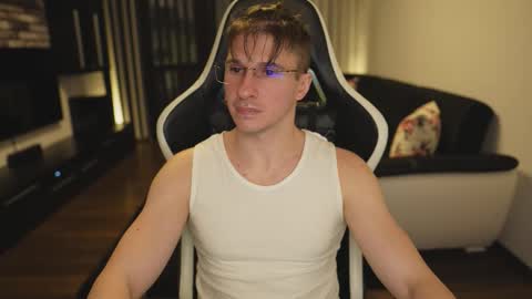 Dorian Reyes online show from January 8, 2026, 1:08 am