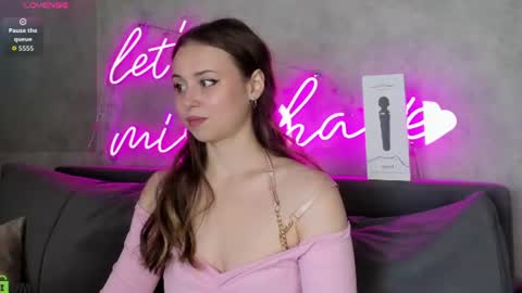 Vanessa online show from June 13, 2026, 9:18 am