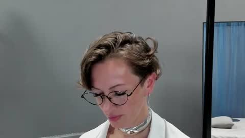 Snapshot of dorothy_meyer chatting on July 3, 2026, 5:25 am Dorothy Next stream on Monday at 3am-9am online show from July 3, 2026, 5:25 am