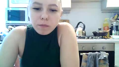 Snapshot of dorrie_ann chatting on January 29, 2025, 1:07 pm Dorrie Ann online show from January 29, 2025, 1:07 pm