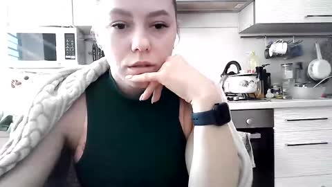 Snapshot of dorrie_ann chatting on February 16, 2025, 8:21 am Dorrie Ann online show from February 16, 2025, 8:21 am