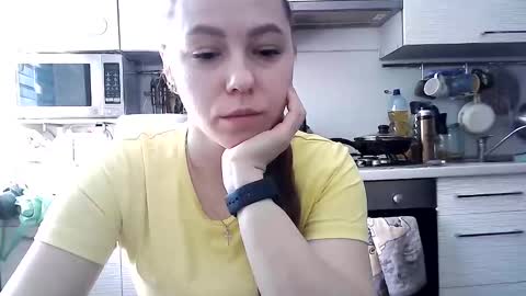 Snapshot of dorrie_ann chatting on March 7, 2025, 7:08 am Dorrie Ann online show from March 7, 2025, 7:08 am