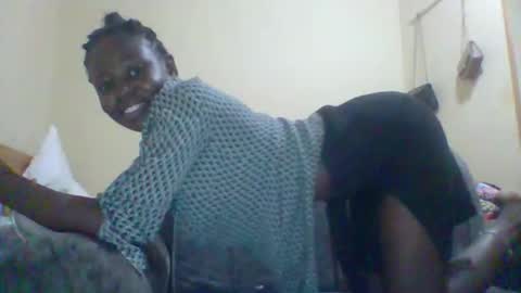 Snapshot of dottletopsy chatting on October 12, 2025, 4:50 pm dottletopsy online show from October 12, 2025, 4:50 pm