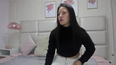 Vall  Lufan  online show from April 2, 2026, 12:58 pm