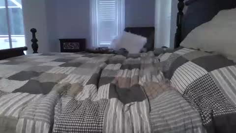 Some guy in Florida online show from October 14, 2025, 10:21 pm