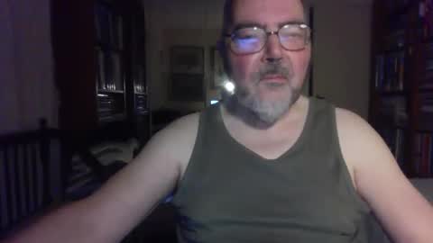 Snapshot of doxoebloke68 chatting on October 19, 2025, 7:14 pm doxoebloke68 online show from October 19, 2025, 7:14 pm