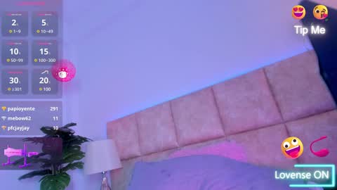 Doyeon online show from February 3, 2025, 6:02 am