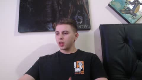 Snapshot of draco_boy2000 chatting on December 3, 2024, 7:11 pm draco_boy2000 online show from December 3, 2024, 7:11 pm