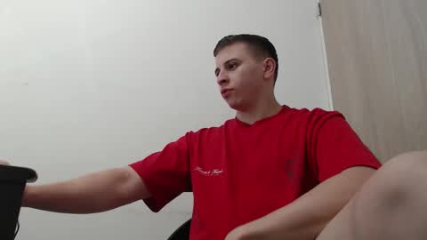 draco_boy2000 online show from March 25, 2026, 11:11 pm