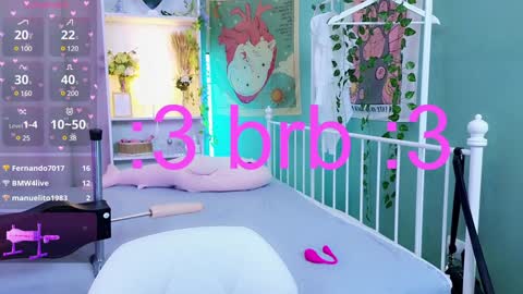 Snapshot of draculaura_ chatting on January 19, 2025, 3:18 am Draculaura online show from January 19, 2025, 3:18 am