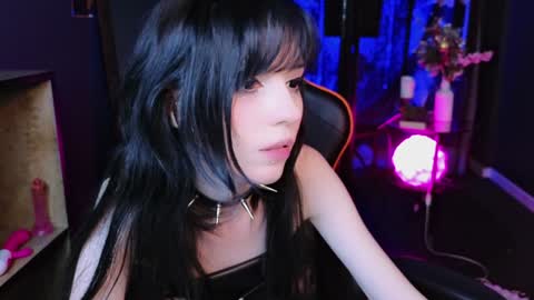 Snapshot of draculaura_ chatting on January 29, 2025, 6:39 pm Draculaura online show from January 29, 2025, 6:39 pm