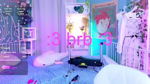 Snapshot of draculaura_ chatting on February 1, 2025, 3:19 am Draculaura online show from February 1, 2025, 3:19 am