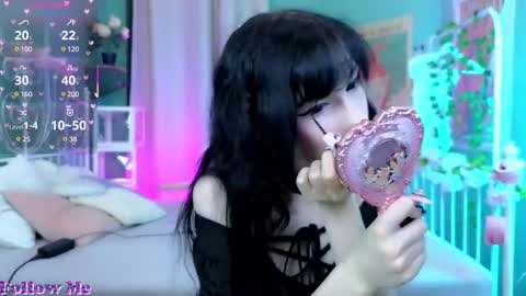 Snapshot of draculaura_ chatting on March 4, 2025, 8:49 pm Draculaura online show from March 4, 2025, 8:49 pm