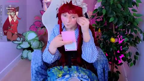 Snapshot of draculaura_ chatting on April 3, 2026, 3:43 pm Draculaura online show from April 3, 2026, 3:43 pm