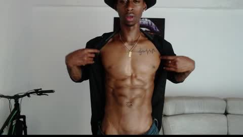 Snapshot of drake_brown_23 chatting on May 1, 2026, 12:54 pm Drake 23 online show from May 1, 2026, 12:54 pm