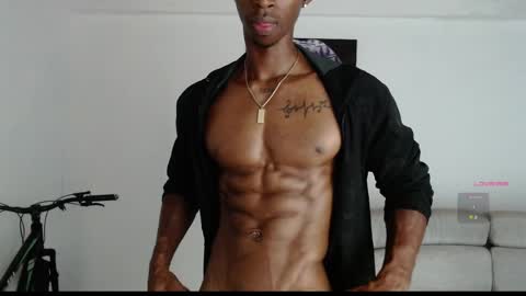 Snapshot of drake_brown_23 chatting on May 5, 2026, 7:00 pm Drake 23 online show from May 5, 2026, 7:00 pm