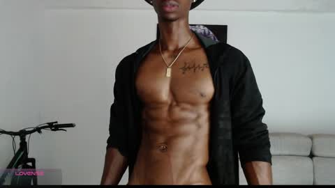 Snapshot of drake_brown_23 chatting on May 6, 2026, 9:03 am Drake 23 online show from May 6, 2026, 9:03 am