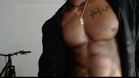 Snapshot of drake_brown_23 chatting on May 15, 2026, 1:18 pm Drake 23 online show from May 15, 2026, 1:18 pm