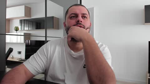 Draven A online show from January 8, 2025, 9:21 am