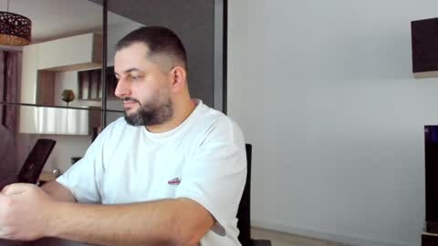 Draven A online show from January 26, 2025, 1:58 pm