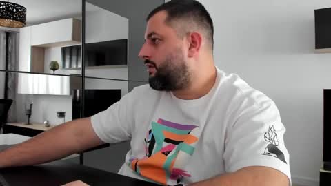 Draven A online show from January 28, 2025, 12:00 pm