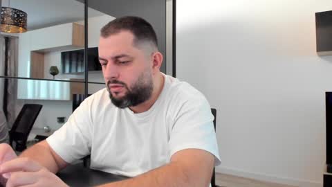 Draven A online show from February 7, 2025, 7:07 am