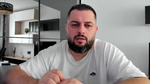 Draven A online show from March 10, 2025, 11:42 am