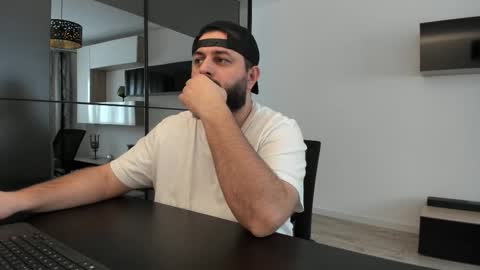 DravenPeak online show from November 16, 2025, 9:59 am