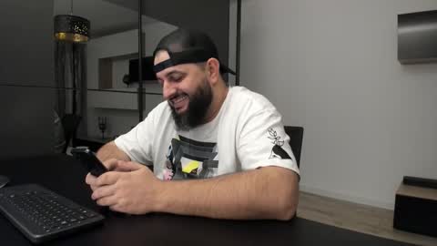 DravenPeak online show from November 23, 2025, 10:53 pm