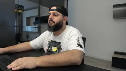 DravenPeak online show from November 30, 2025, 12:09 pm