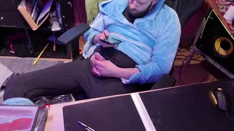 drawingcock online show from January 14, 2025, 3:32 am