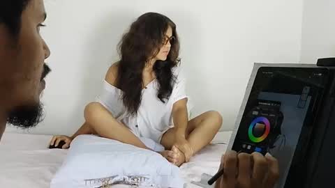 Snapshot of drawturbates chatting on November 28, 2025, 12:35 am Drawturbates online show from November 28, 2025, 12:35 am