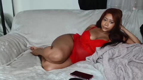 Snapshot of drayanicole1 chatting on February 22, 2025, 6:50 am Draya Nicole online show from February 22, 2025, 6:50 am