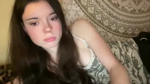 ur dream girl online show from February 18, 2026, 6:37 pm