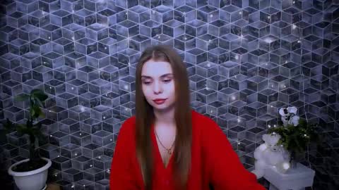 Mari online show from November 25, 2025, 6:35 am