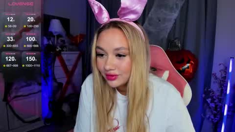  Mary   pvt open    use pink and blue app lovense online show from October 30, 2025, 1:56 pm