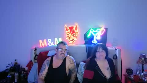 DreamyCouple01 online show from May 17, 2026, 1:36 am
