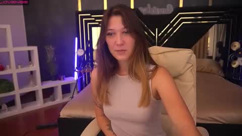 Snapshot of dreamylinaaa chatting on December 5, 2024, 7:27 am Lina online show from December 5, 2024, 7:27 am