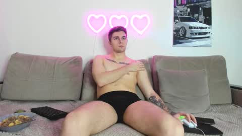 driftforlife online show from December 19, 2025, 1:29 pm