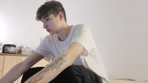 Mark online show from December 22, 2025, 5:10 pm