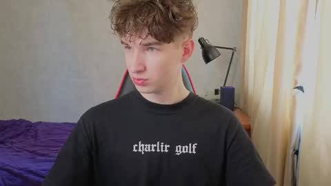 Mark online show from April 22, 2026, 1:12 pm