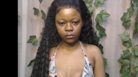 Snapshot of dripqueenx chatting on September 14, 2025, 8:02 am linda online show from September 14, 2025, 8:02 am