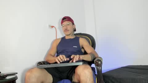 drizsx online show from December 17, 2024, 2:44 am