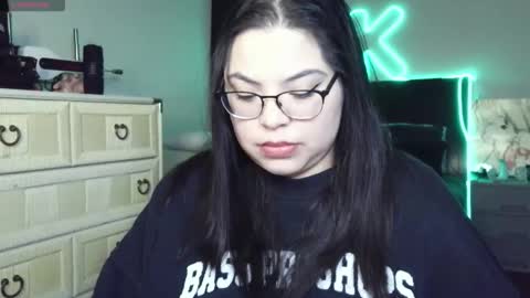 Drizzypeach602 online show from March 18, 2026, 2:37 am