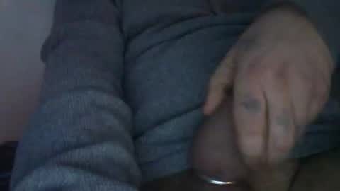 drknssn2lite75 online show from December 17, 2025, 10:43 am