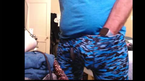 Snapshot of drmbigg chatting on February 18, 2026, 6:26 pm Hello Hope you enjoy what you see. I love attention in dirty talk and tips thickcock edging precum dirtyTalk C2C online show from February 18, 2026, 6:26 pm