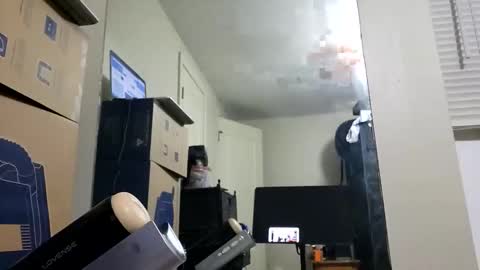 Snapshot of drmbigg chatting on May 28, 2026, 8:11 am Hello Hope you enjoy what you see. I love attention in dirty talk and tips thickcock edging precum dirtyTalk C2C online show from May 28, 2026, 8:11 am