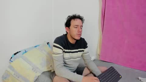 CamiSanti online show from November 16, 2025, 9:26 am